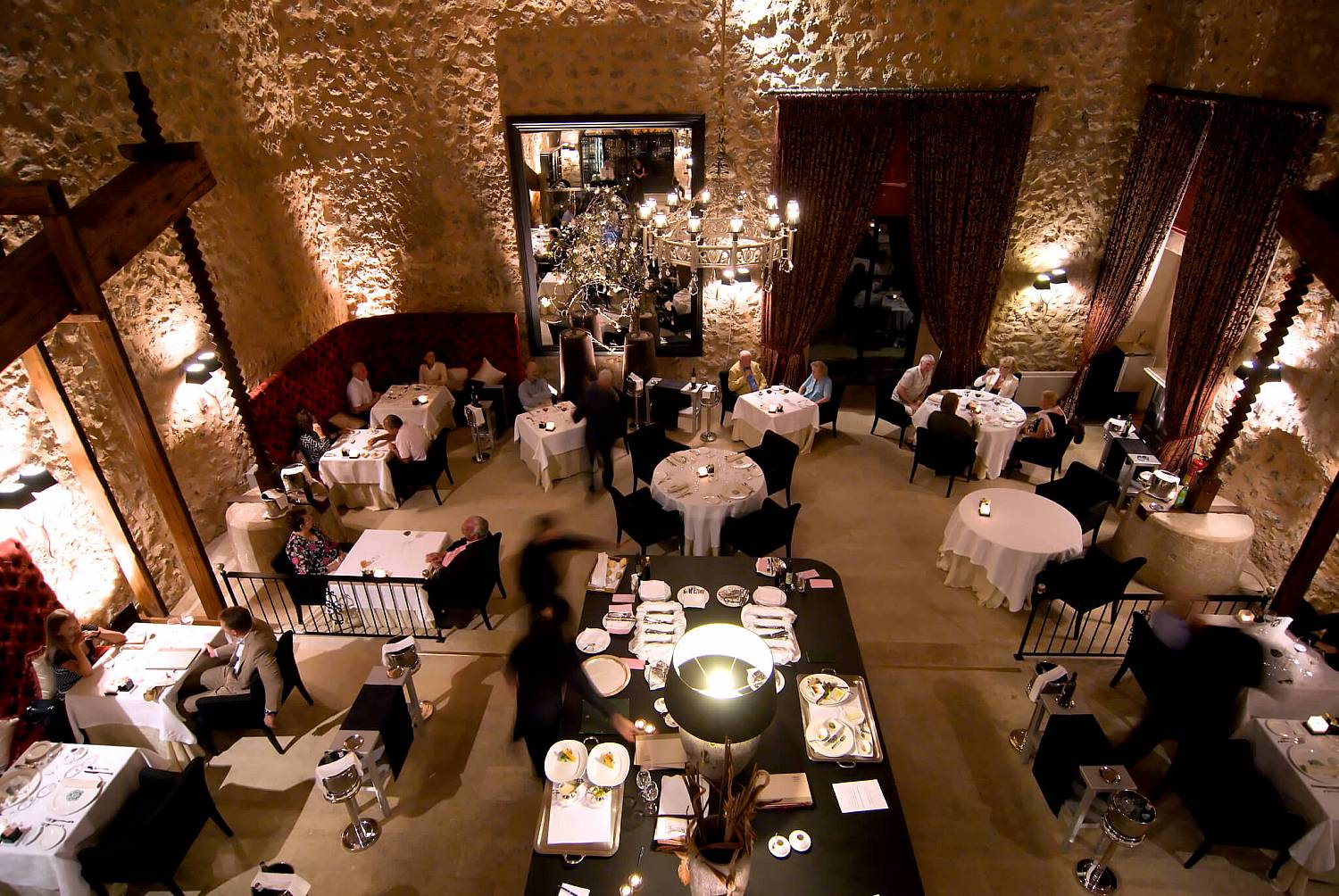 Son-Net-Oleum-Restaurant-03