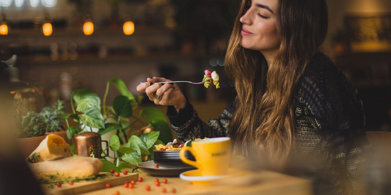 https://www.restaurantesdemallorca.com/wp-content/uploads/2020/01/pablo-merchan-montes-Orz90t6o0e4-unsplash-1280x640.jpg